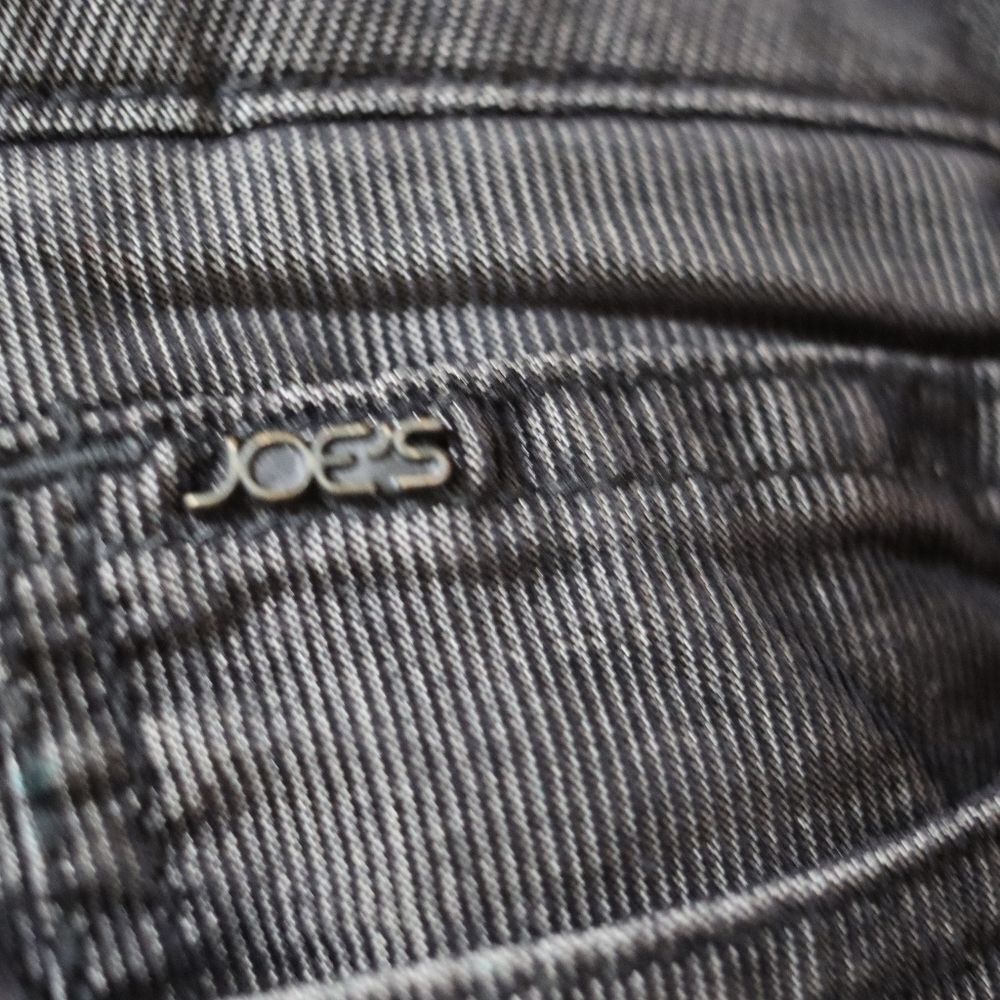 Joe Jean's Gray Burnout Distressed Ever Blue Straight Leg Jean's 12 - Picture 3 of 16